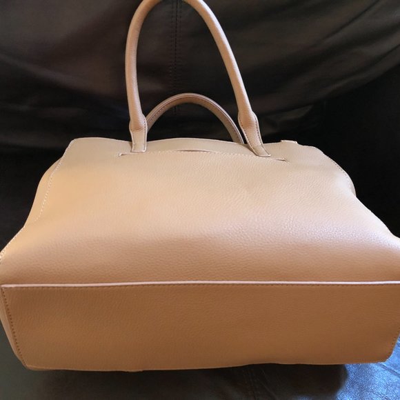 Kenneth Cole Reaction Leather Shoulder Tote Bag Purse Handbag Messenger Satchel - Picture 4 of 4